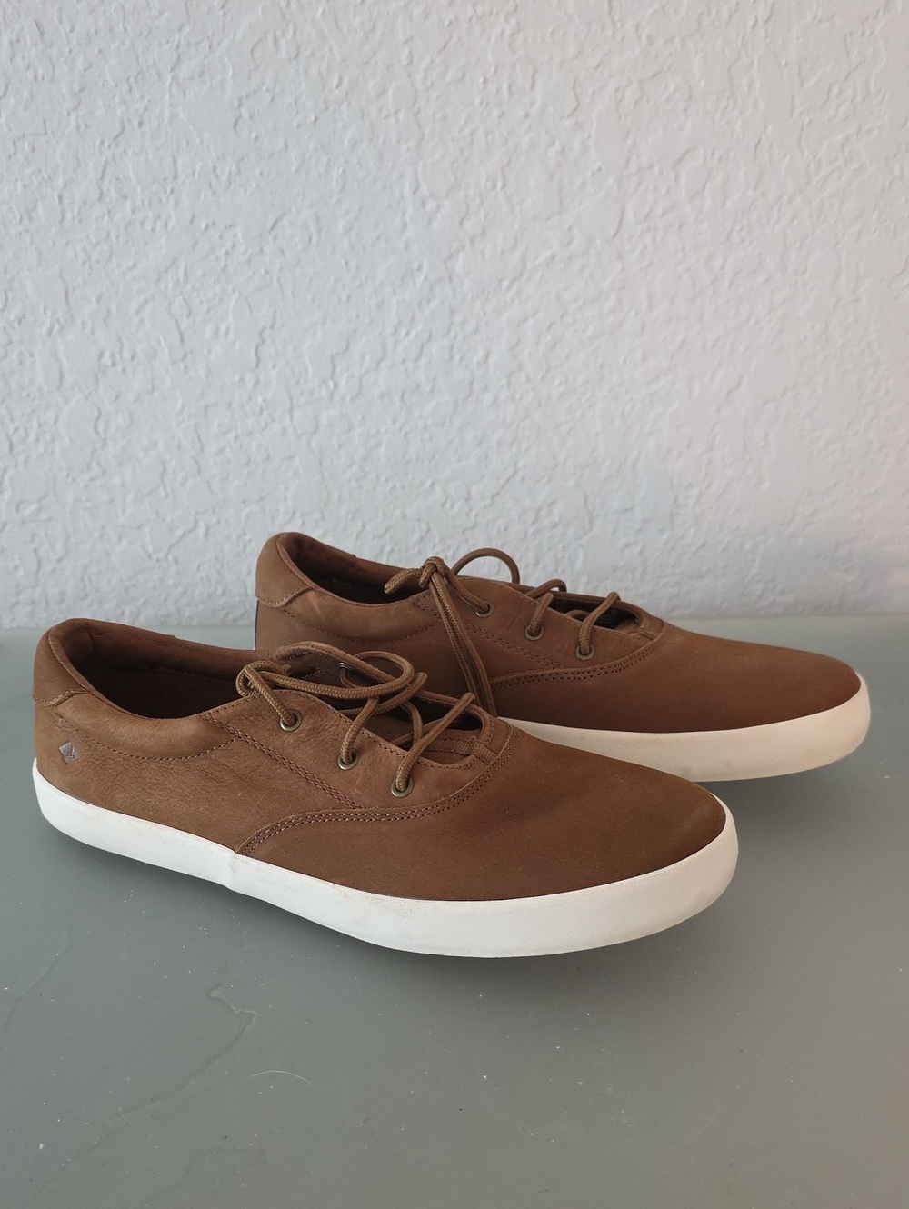 Sperry Spinnaker Topsiders Brown Size 7 Mens / 9.5 Womens NWOB